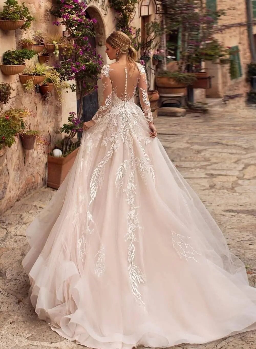 Long Sleeve A-Line Wedding Dresses Luxury Wedding Dresses BLISS GOWN 