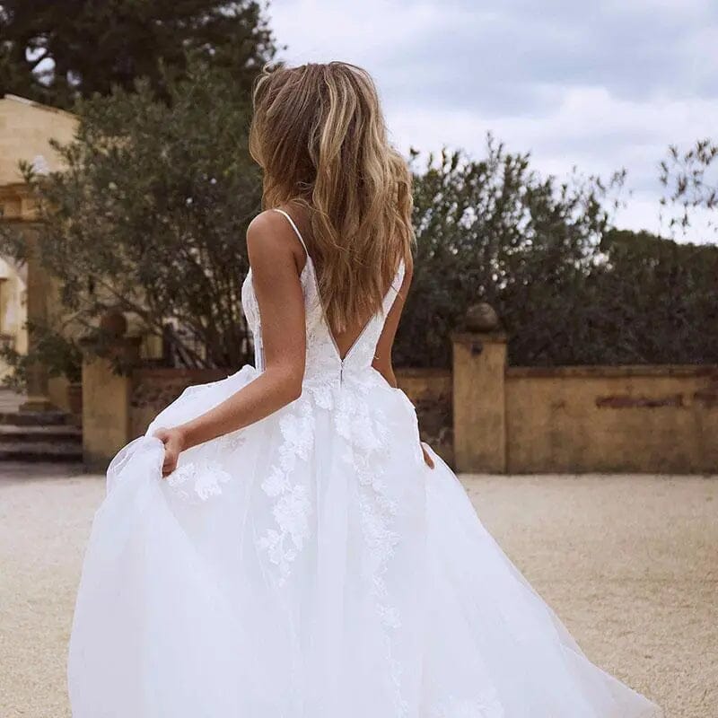 Romantic Sleeveless Floor-Length Wedding Dresses Beach Wedding Dresses BlissGown.com 