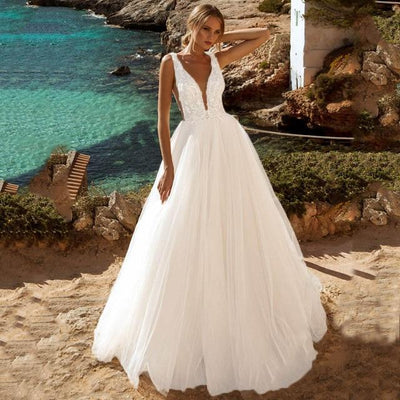 A-line Lace Appliques Tulle Open-back Wedding Dress Beach Wedding Dresses BlissGown white 16 