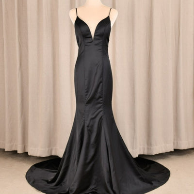 Black Backless Sleeveless Solid Satin Sexy Prom Dress