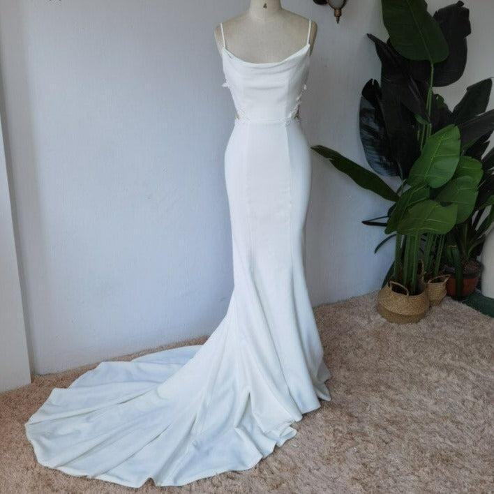 Backless 3D leaf Lace Spaghetti Straps Mermaid Wedding Dress Classic Wedding Dresses BlissGown 