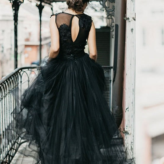 Black Tulle Back Appliqued Tiered Ruffles Scoop Rustic Bridal Gown Classic Wedding Dresses BlissGown 