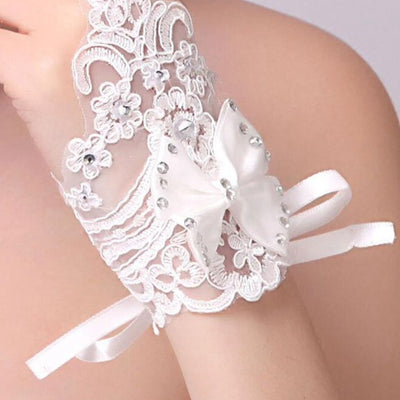 Crystal White Short Bow Style Lace Bride Hand Gloves Fast Delivery Wedding Accessories BlissGown 
