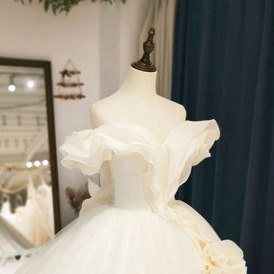 Elegant Ball Gown Sweetheart Off-shoulder Wedding Dress Vintage Wedding Dresses BlissGown 