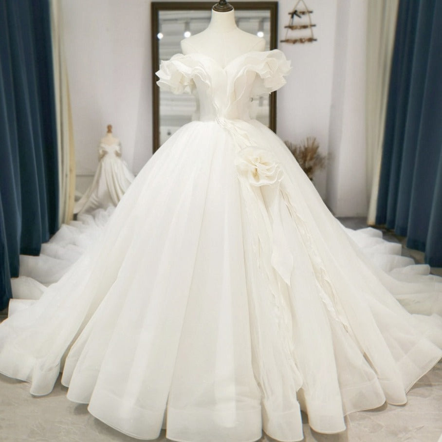 Elegant Ball Gown Sweetheart Off-shoulder Wedding Dress