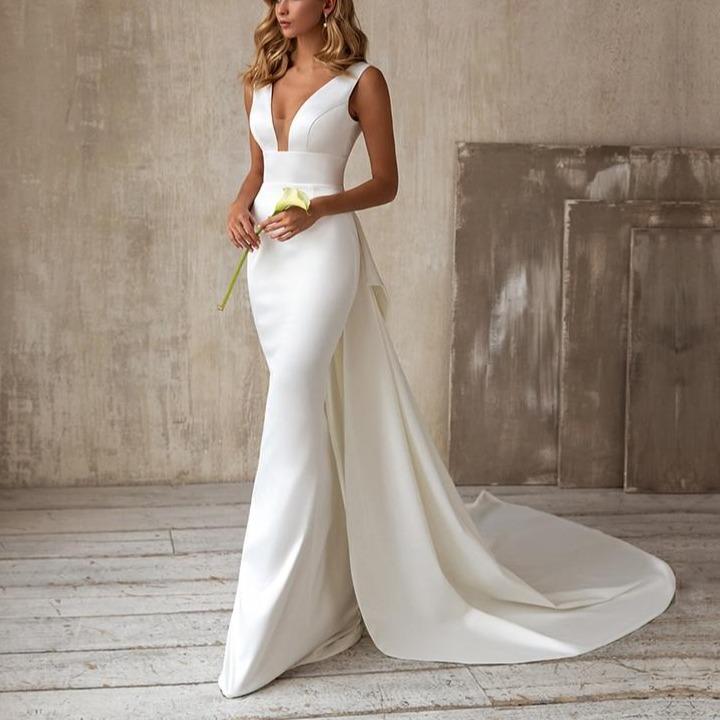 Elegant Detachable Train Bow V-Neck Mermaid Wedding Dress Beach Wedding Dresses BlissGown 