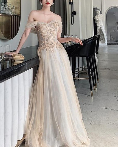 Exquisite Appliques Mesh Elegant Evening Party Gown Evening & Formal Dresses BlissGown E XS 