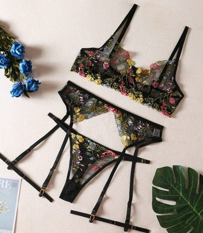 Lingerie Sensual Lace Underwear Transparent Embroidery 3-Piece Garters Accessories BlissGown Black S 
