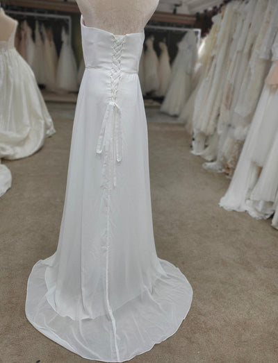 Sweetheart Chiffon Sleeveless A-Line Simple Wedding Dress Classic Wedding Dresses BlissGown 