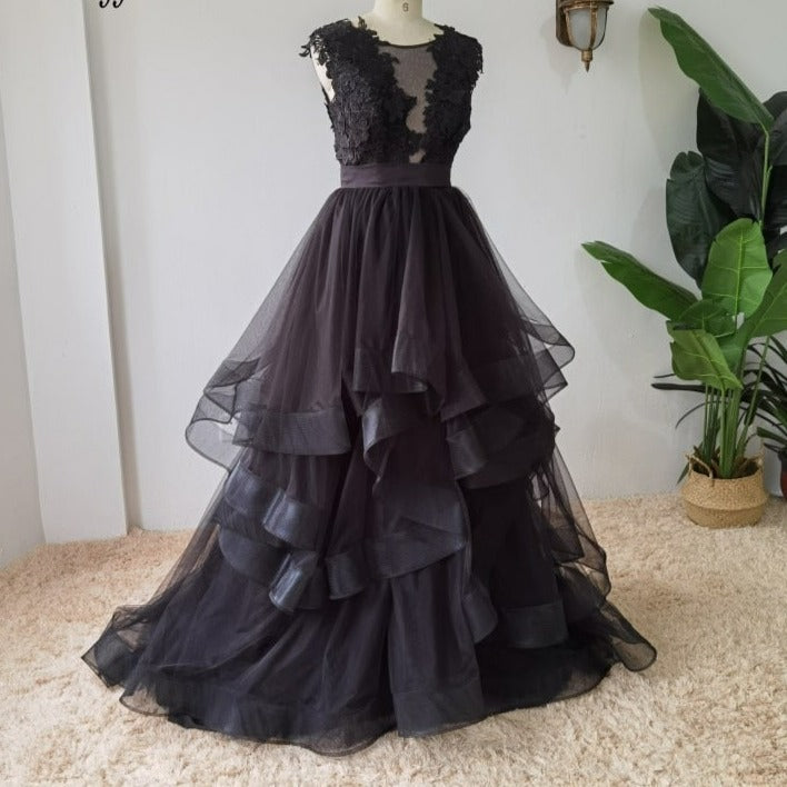 Vintage Lace Appliques Tulle Fashion Black Wedding Dress Vintage Wedding Dresses BlissGown Ivory 2 