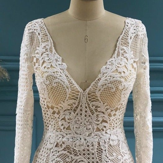 Vintage Lace Long Sleeves V Neck Mermaid Boho Wedding Dress – BlissGown
