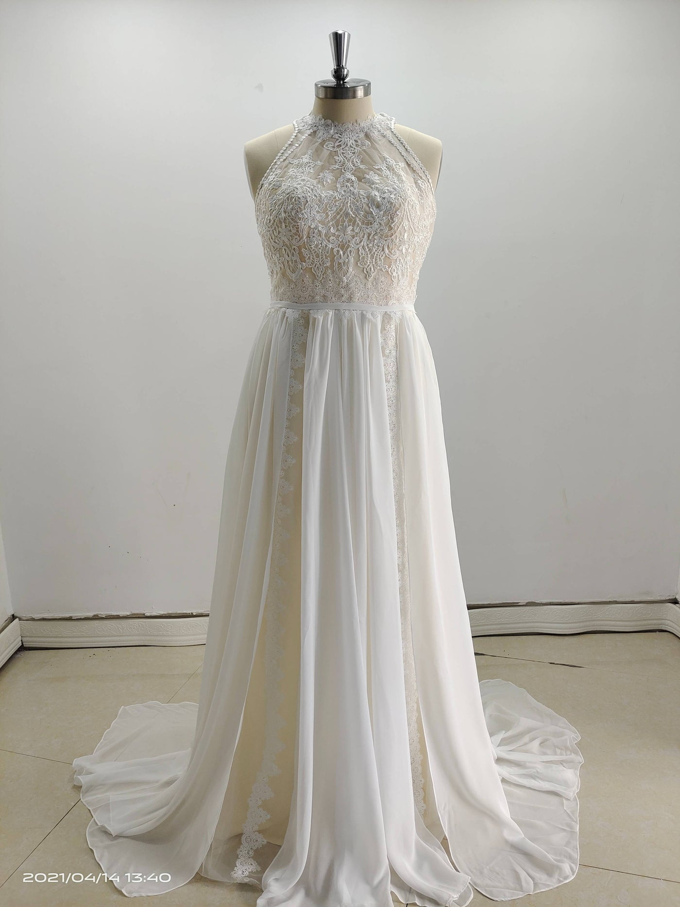 Vintage Sleeveless Backless Sweep Train Bohemian Wedding Dress Boho Wedding Dresses BlissGown 